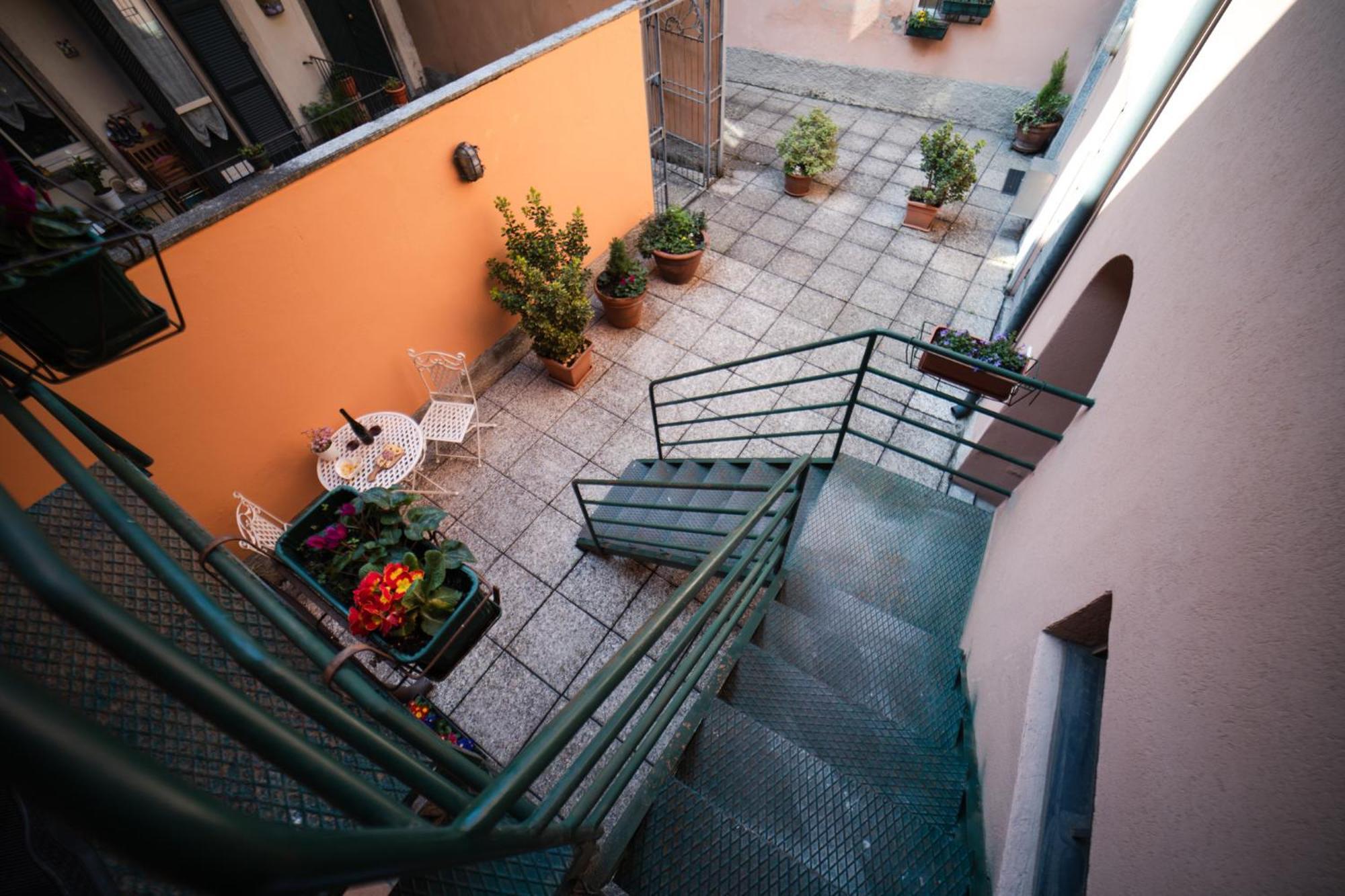 Il Cortiletto Lägenhet Lecco Exteriör bild